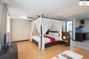 The Kris Condo by Knock-Knock