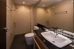 The Kris Condo by Knock-Knock