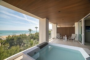 Hotel Relax