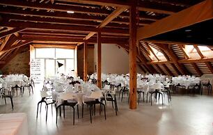 Hotel Gaststätte Rainhof Scheune