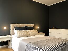 Lisbon Deluxe City Center Flat
