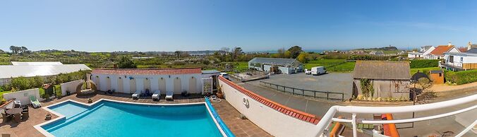 Beau Vallon Holiday Apartments