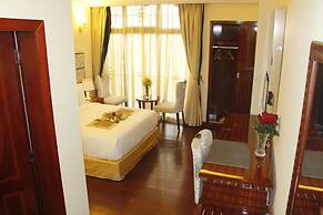 Golden Royal Hotel