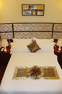 Golden Royal Hotel