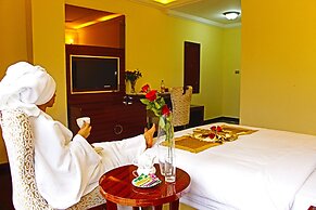 Golden Royal Hotel