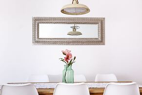 Sea & Wave Puerta del mar