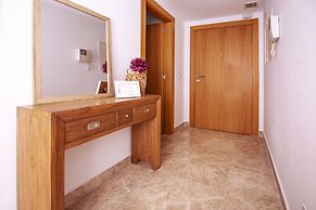 Sea & Wave Puerta del mar