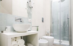 Toledo 16 Luxury Suites