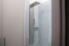 Toledo 16 Luxury Suites