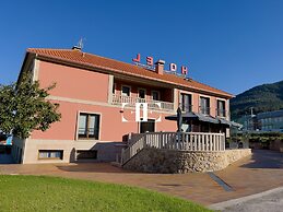 Hotel A Raíña