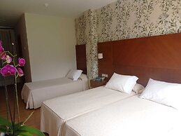 Hotel A Raíña