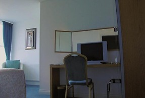 The Victoria Hotel