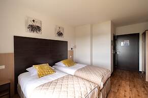Brit Hotel Confort La Tour Blanche