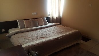 First Choice Hotel