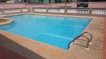 First Choice Hotel