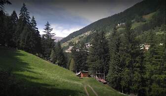 Camping Hotel La Pineta