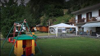 Camping Hotel La Pineta