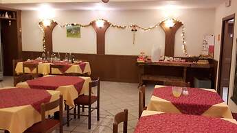 Camping Hotel La Pineta