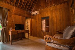 Umadhatu Resort