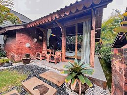 Umadhatu Resort