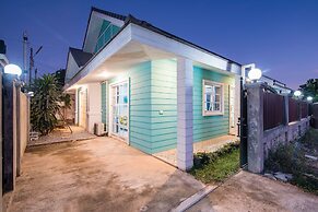 Peach Hua Hin Pool Villa Holiday