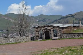 AVAGYAN'S Hotel - Restaurant