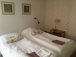 Körsbarsgården Bed & Breakfast