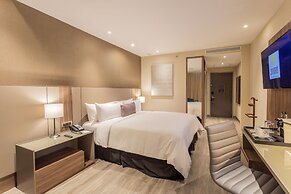 Camino Real Fashion Drive Monterrey