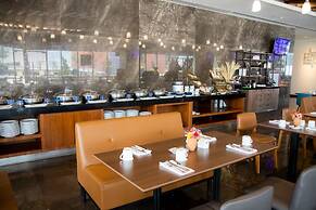 Camino Real Fashion Drive Monterrey