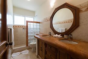 Beachfront Homes by Playa Paradise