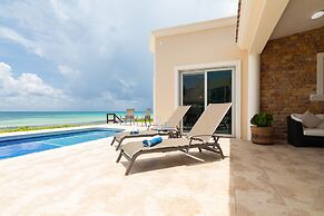 Beachfront Homes by Playa Paradise