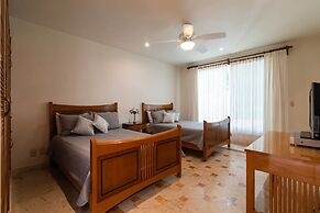 Beachfront Homes by Playa Paradise