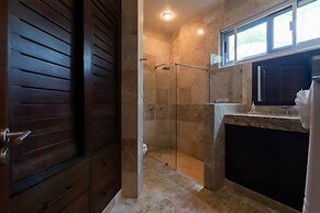 Beachfront Homes by Playa Paradise