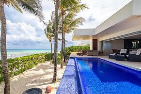 Beachfront Homes by Playa Paradise