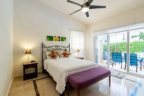 Beachfront Homes by Playa Paradise