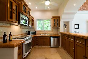 Beachfront Homes by Playa Paradise