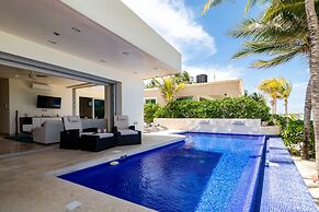 Beachfront Homes by Playa Paradise