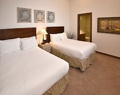 Lionshead Centre #307 3 Bedroom Condo by RedAwning