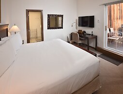 Lionshead Centre #307 3 Bedroom Condo by RedAwning