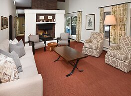 385 Forest Rd. 4 Bedroom Home by RedAwning