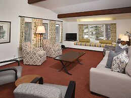 385 Forest Rd. 4 Bedroom Home by RedAwning