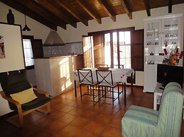 Apartamentos Rurales Villa de Saín