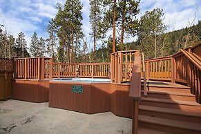 8757 Trappers Crossing 1 Bedroom Townhouse by RedAwning