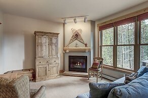 8757 Trappers Crossing 1 Bedroom Townhouse by RedAwning