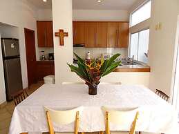 Casa Blanco by Las Palmas