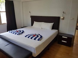 Hibiscus Tabua Villas