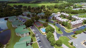 Gorgeous Greens 2 Bedroom Condo by RedAwning