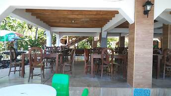 Hotel Brisas Marinas