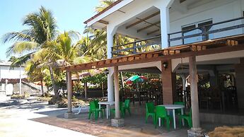 Hotel Brisas Marinas