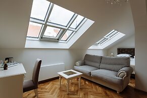 High Heaven Residence